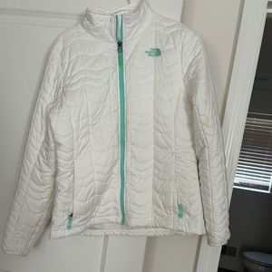Light weight Columbia Jacket